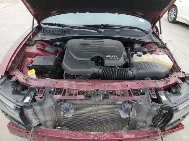 2C3CDXBG5KH505183 - 2019 DODGE CHARGER SXT MAROON photo 11