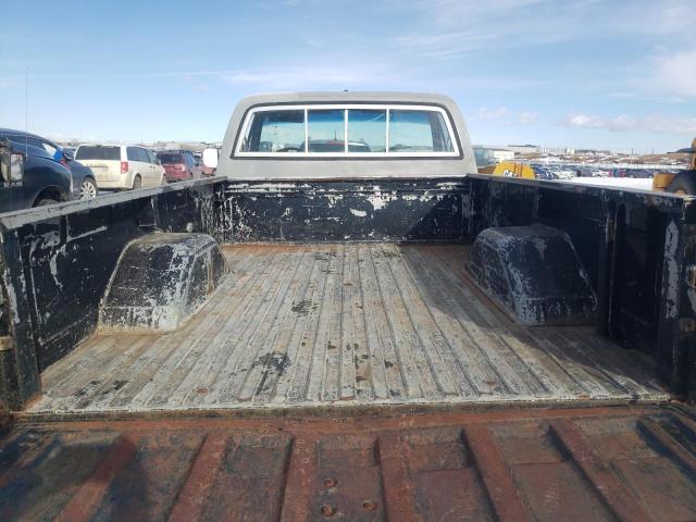 2GTEK14M0F1544188 - 1985 GMC K1500 SILVER photo 10