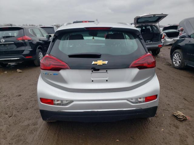 1G1FX6S02H4145866 - 2017 CHEVROLET BOLT EV PREMIER SILVER photo 6