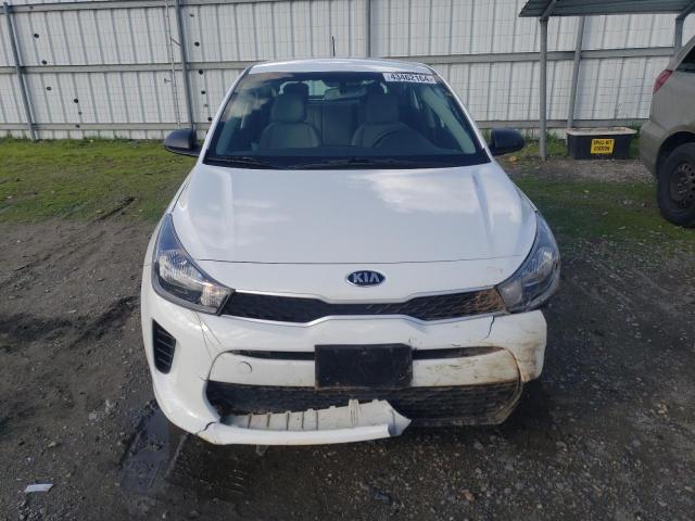 3KPA25ABXJE074840 - 2018 KIA RIO LX WHITE photo 5