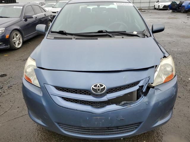 JTDBT923671078850 - 2007 TOYOTA YARIS BLUE photo 5