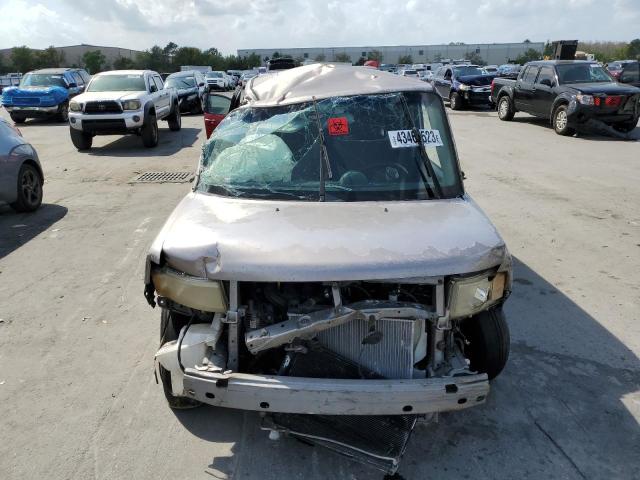 JTLKT324750199741 - 2005 TOYOTA SCION XB Braun Foto 5