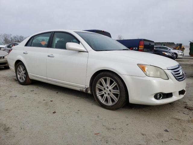 4T1BK36B38U267288 - 2008 TOYOTA AVALON XL WHITE photo 4