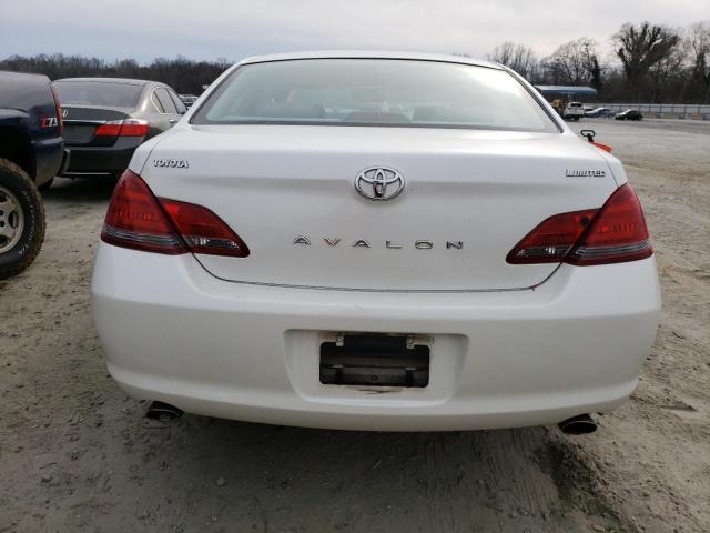 4T1BK36B38U267288 - 2008 TOYOTA AVALON XL WHITE photo 6