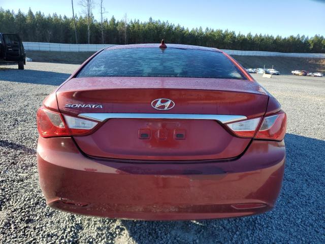 5NPEB4AC0BH065355 - 2011 HYUNDAI SONATA GLS RED photo 6