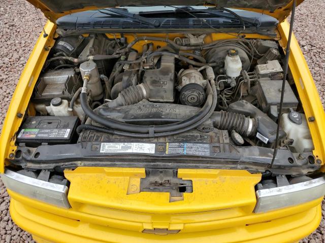 1GCCS14H438145982 - 2003 CHEVROLET S TRUCK S10 YELLOW photo 11