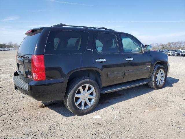 1GKS2CE00BR330561 - 2011 GMC YUKON SLT BLACK photo 3