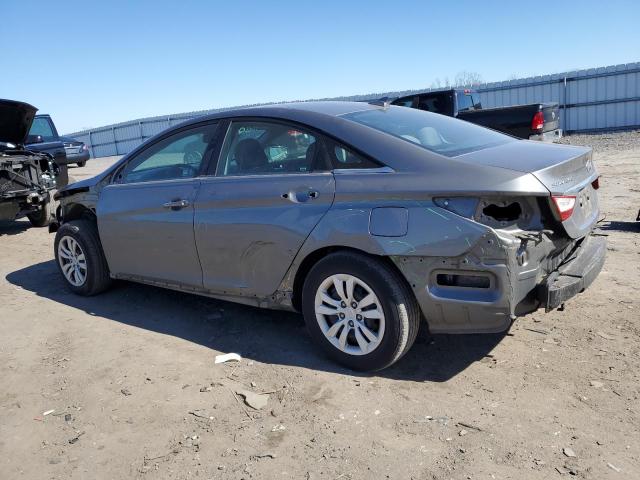 5NPEB4AC6DH575566 - 2013 HYUNDAI SONATA GLS GRAY photo 2