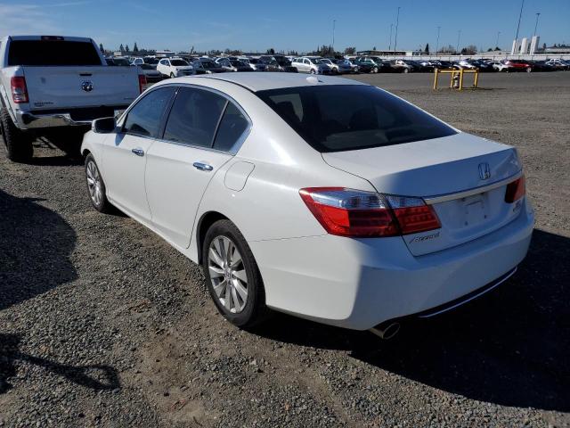 1HGCR3F95FA010604 - 2015 HONDA ACCORD TOURING WHITE photo 2