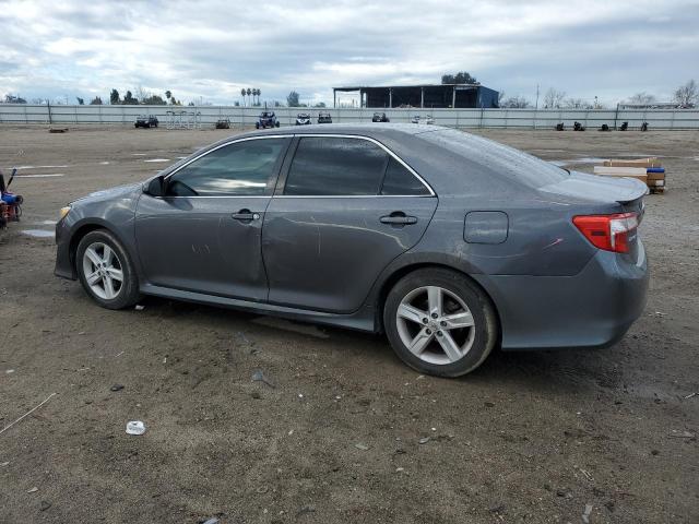 4T1BF1FKXCU171398 - 2012 TOYOTA CAMRY BASE GRAY photo 2