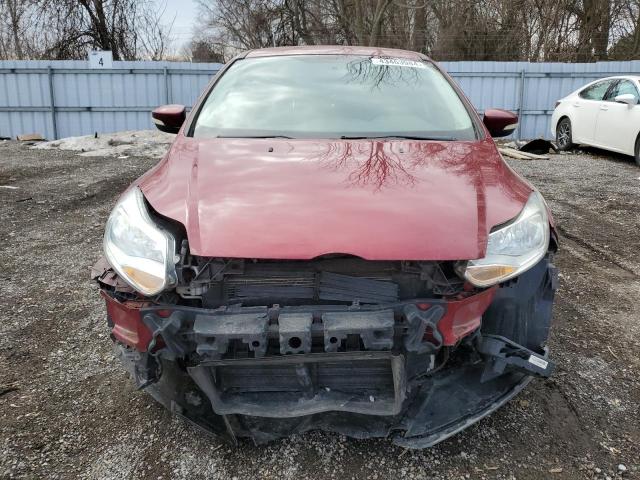 1FADP3K2XEL256509 - 2014 FORD FOCUS SE RED photo 5