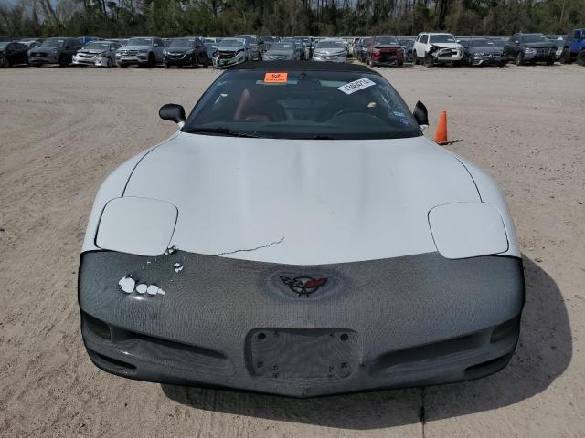 1G1YY32GXW5112297 - 1998 CHEVROLET CORVETTE WHITE photo 5