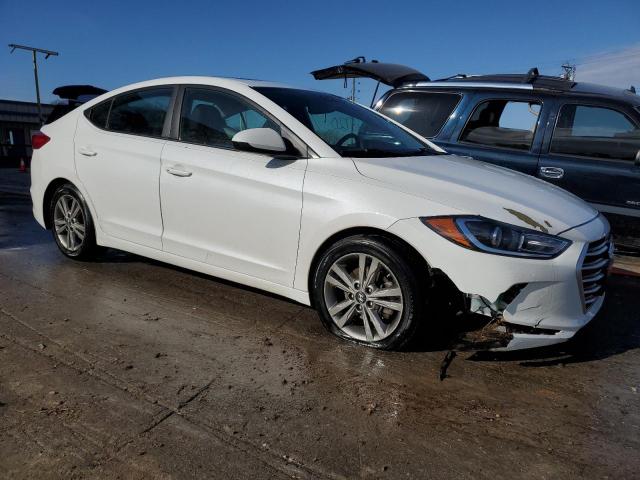 5NPD84LF5HH202560 - 2017 HYUNDAI ELANTRA SE WHITE photo 4