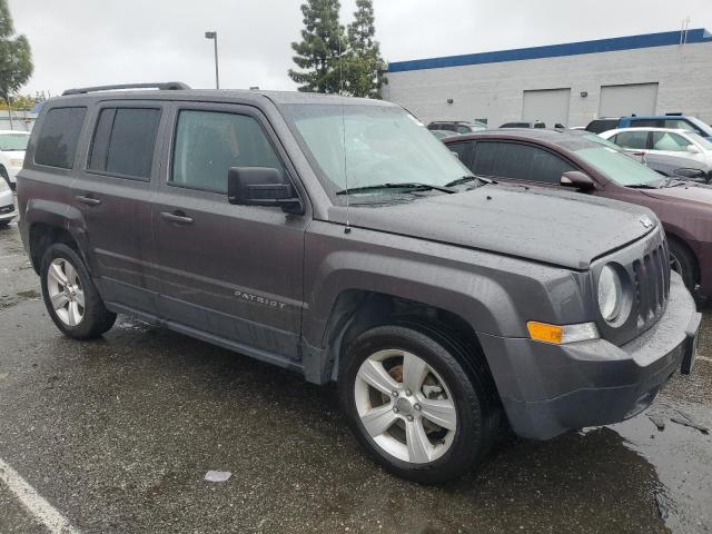 1C4NJRFB4GD782015 - 2016 JEEP PATRIOT LATITUDE GRAY photo 4