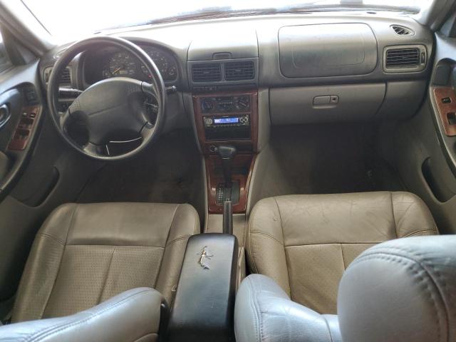 JF1SF6555YH707564 - 2000 SUBARU FORESTER S შავი ფოტო 8