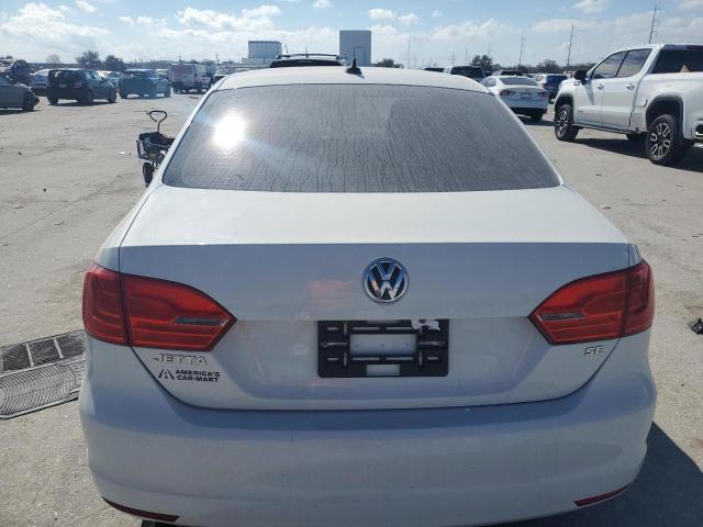 3VWD07AJXEM406936 - 2014 VOLKSWAGEN JETTA SE WHITE photo 6