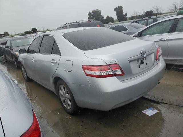 4T1BF3EK1BU624092 - 2011 TOYOTA CAMRY BASE SILVER photo 2