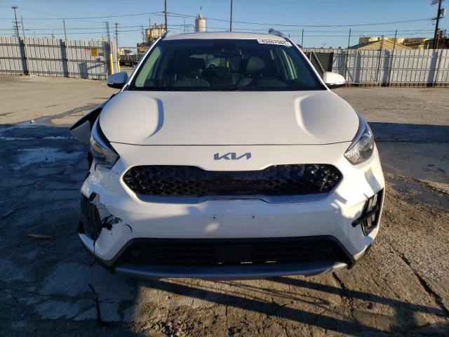 KNDCE3LC5N5493657 - 2022 KIA NIRO EX PREMIUM WHITE photo 5