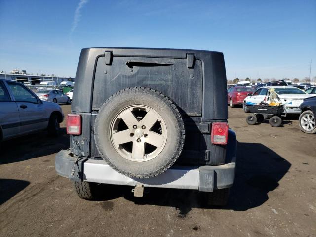 1J4FA54148L612990 - 2008 JEEP WRANGLER SAHARA BLACK photo 6