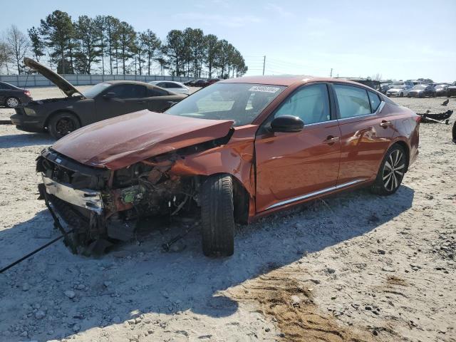 1N4BL4CV3KN317622 - 2019 NISSAN ALTIMA SR RED photo 1