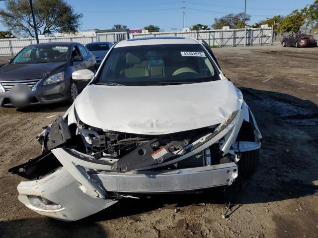 1N4AL3AP1DN531067 - 2013 NISSAN ALTIMA 2.5 WHITE photo 5