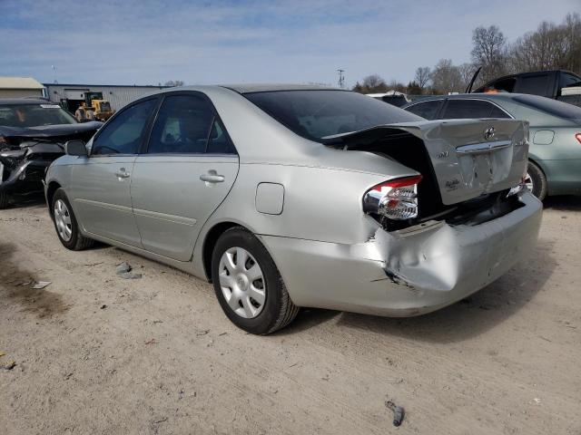 4T1BE32K13U168281 - 2003 TOYOTA CAMRY LE SILVER photo 2