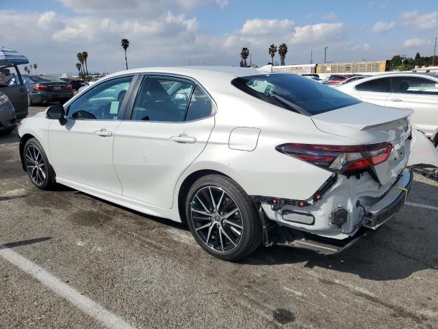 4T1T11AK1PU083923 - 2023 TOYOTA CAMRY SE NIGHT SHADE WHITE photo 2