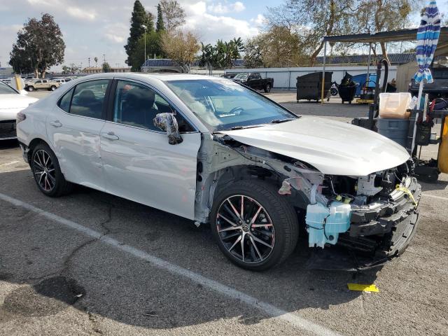 4T1T11AK1PU083923 - 2023 TOYOTA CAMRY SE NIGHT SHADE WHITE photo 4