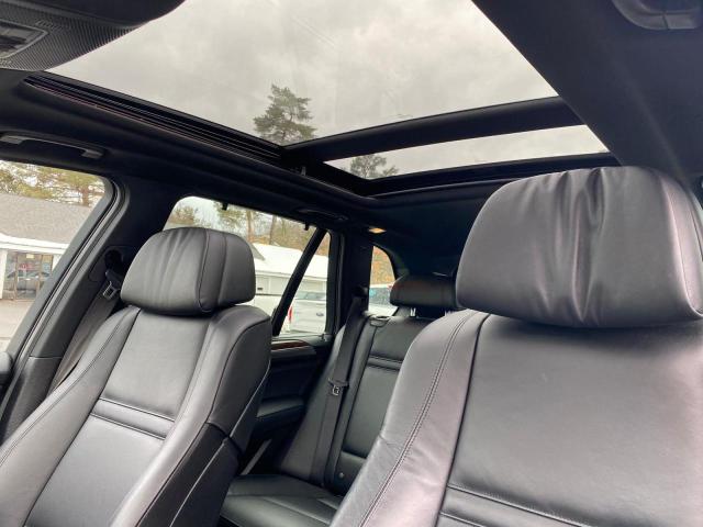 5UXZV4C57D0E10812 - 2013 BMW X5 XDRIVE35I GRAY photo 9