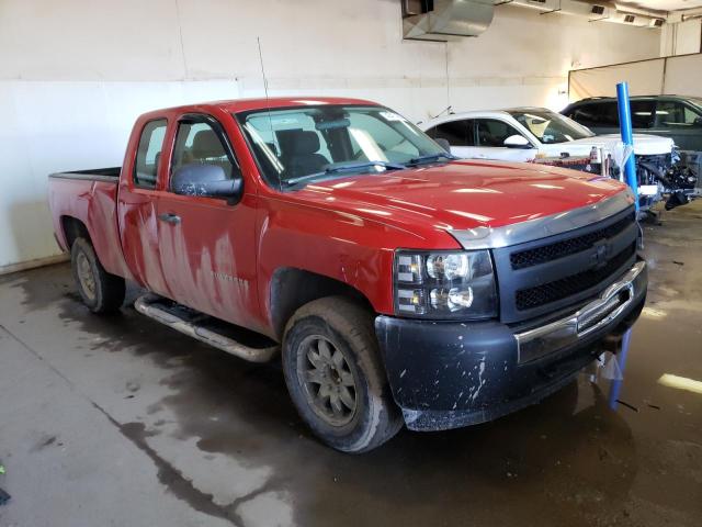 1GCRCPEX5BZ127323 - 2011 CHEVROLET SILVERADO C1500 RED photo 4