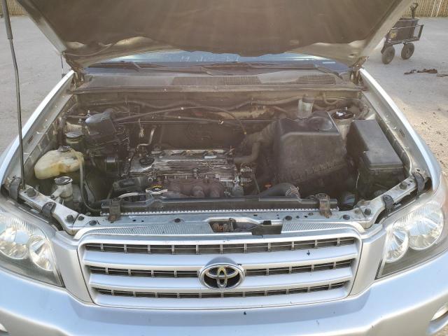 JTEGD21A330063437 - 2003 TOYOTA HIGHLANDER SILVER photo 11