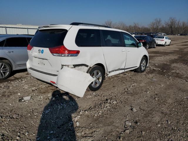 5TDKK3DC3CS235714 - 2012 TOYOTA SIENNA LE WHITE photo 3