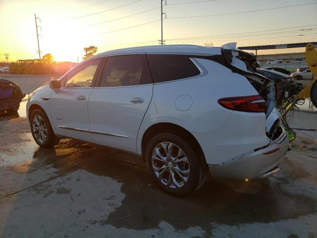 5GAERDKW5KJ242432 - 2019 BUICK ENCLAVE AVENIR WHITE photo 2