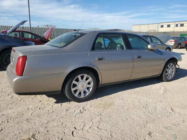 1G6KD54Y54U158183 - 2004 CADILLAC DEVILLE GOLD photo 3