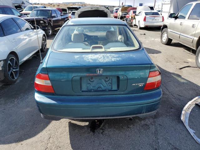 1HGCD5633RA091984 - 1994 HONDA ACCORD LX GREEN photo 6