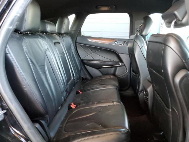 5LMCJ2C91HUL44921 - 2017 LINCOLN MKC SELECT أسود صورة 11