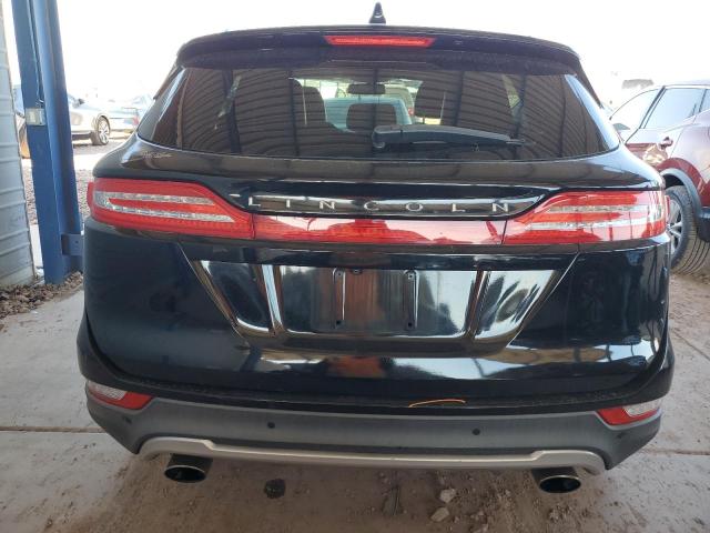 5LMCJ2C91HUL44921 - 2017 LINCOLN MKC SELECT أسود صورة 6