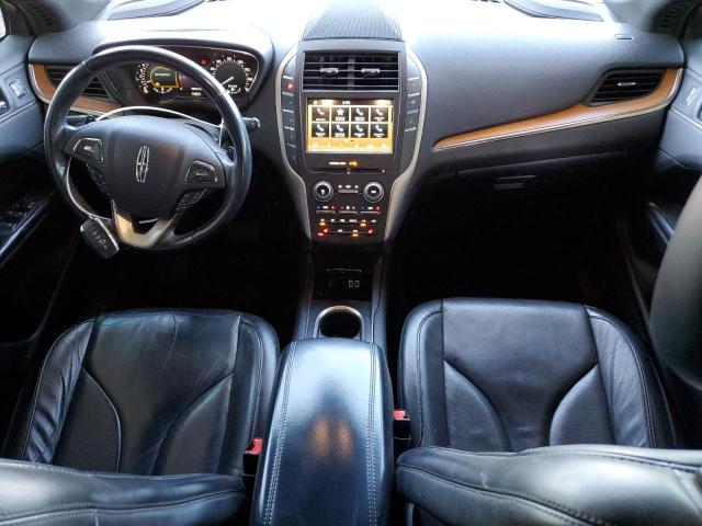 5LMCJ2C91HUL44921 - 2017 LINCOLN MKC SELECT أسود صورة 8