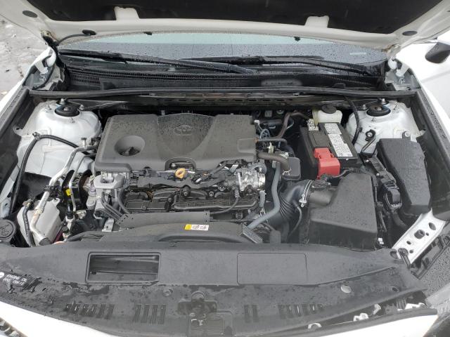 4T1G11AK6RU847625 - 2024 TOYOTA CAMRY SE NIGHT SHADE WHITE photo 11