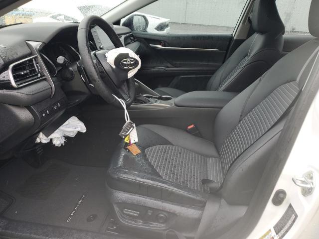 4T1G11AK6RU847625 - 2024 TOYOTA CAMRY SE NIGHT SHADE WHITE photo 7