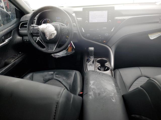 4T1G11AK6RU847625 - 2024 TOYOTA CAMRY SE NIGHT SHADE WHITE photo 8