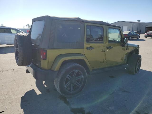1J4BA5H12AL215809 - 2010 JEEP WRANGLER U SAHARA GREEN photo 3