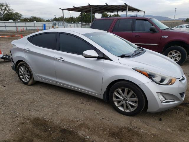 KMHDH4AEXFU264061 - 2015 HYUNDAI ELANTRA SE SILVER photo 4