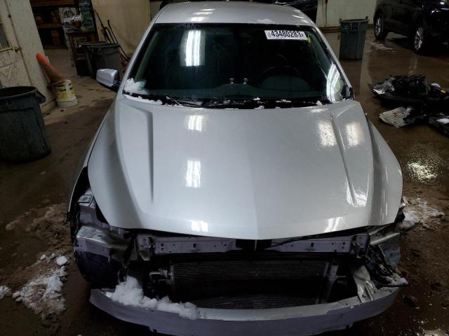 1G11C5SA8DF145832 - 2013 CHEVROLET MALIBU 1LT 银色 照片 5