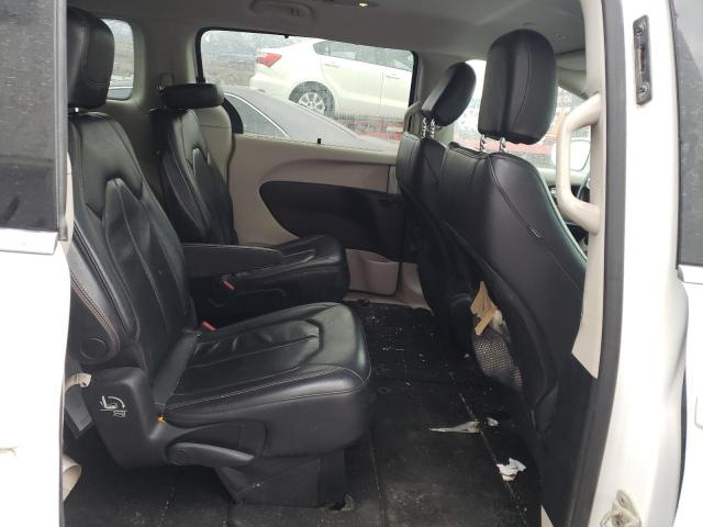 2C4RC1BG3JR120381 - 2018 CHRYSLER PACIFICA TOURING L WHITE photo 10