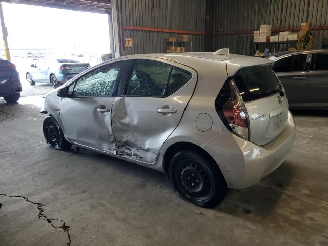 JTDKDTB32G1129464 - 2016 TOYOTA PRIUS C SILVER photo 2