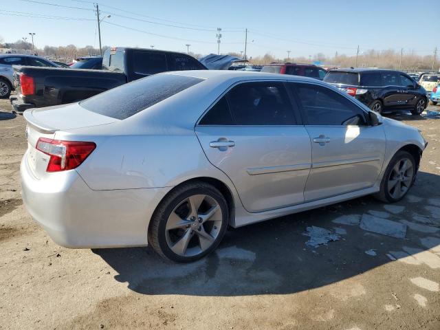 4T1BF1FK2EU446779 - 2014 TOYOTA CAMRY L SILVER photo 3