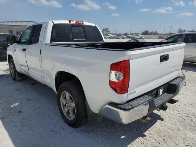 5TFRW5F11GX209638 - 2016 TOYOTA TUNDRA DOUBLE CAB SR/SR5 WHITE photo 2