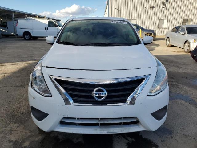 3N1CN7AP8GL821401 - 2016 NISSAN VERSA S WHITE photo 5