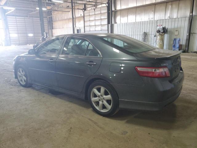 4T1BK46K07U545570 - 2007 TOYOTA CAMRY LE GRAY photo 2